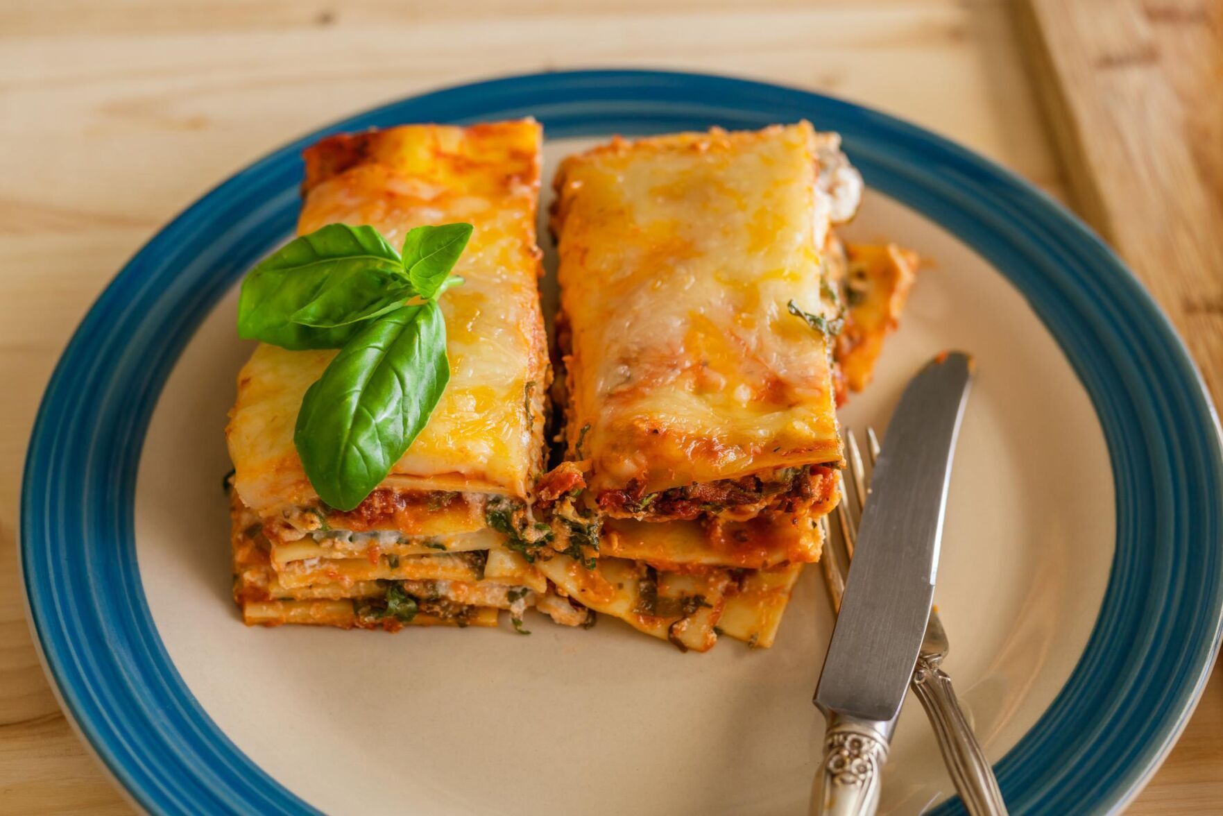 <p>Spinach and Sausage Lasagna.</p>