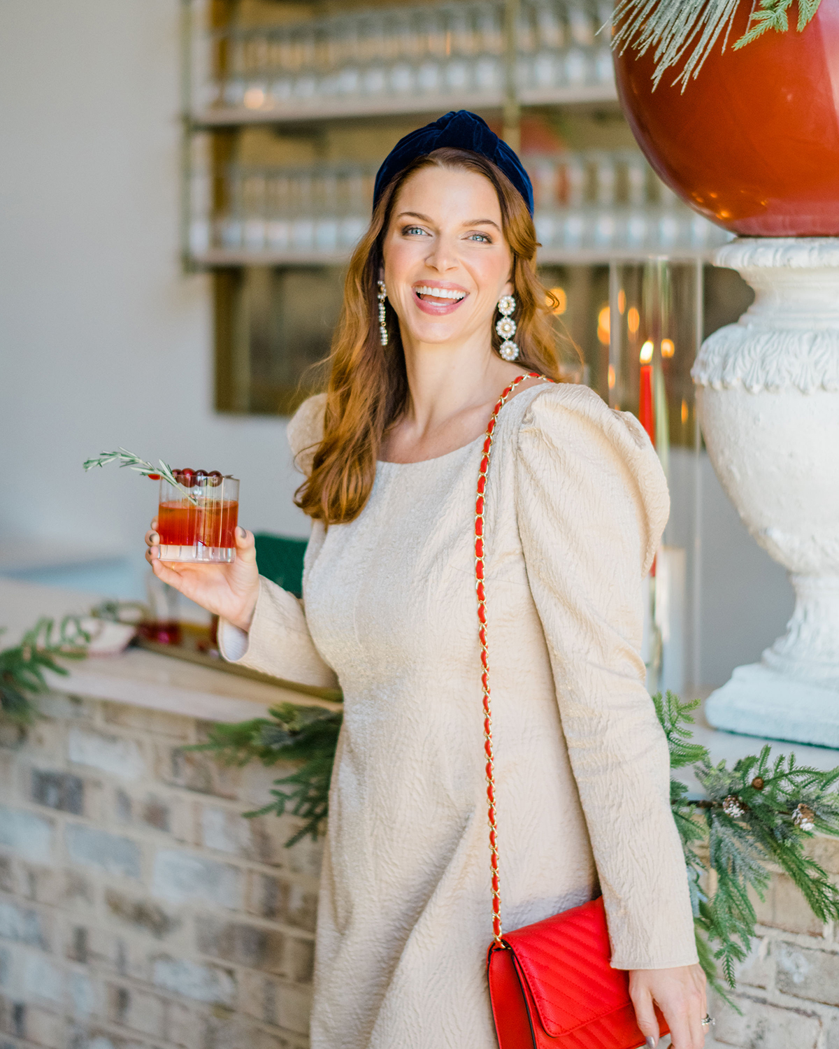 Style Slideshow 4 Cream